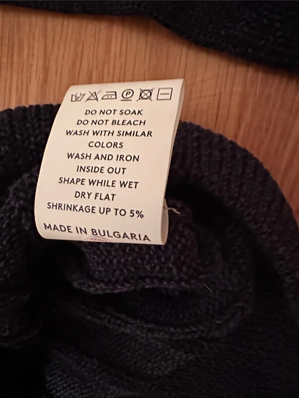 Men's Ribbed Sweater in Navy by Sunglower size medium NWOT Mick Sweater